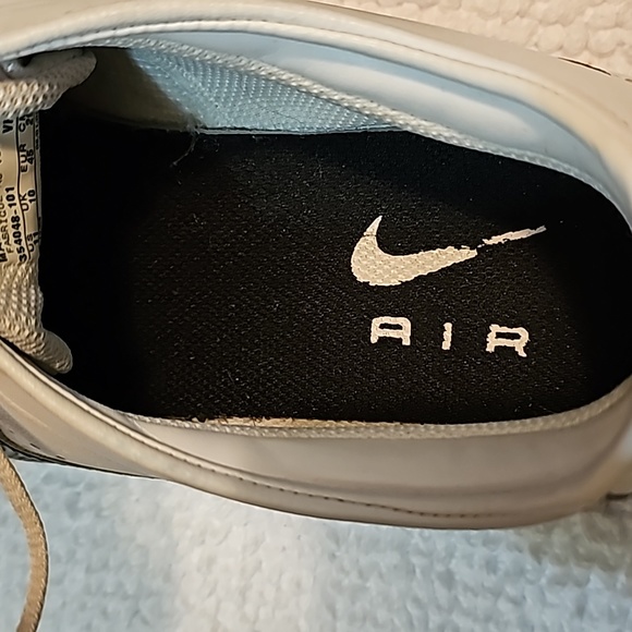 Nike Air series 6e Mens Size 11.  White with Black swish etc. - Picture 6 of 8